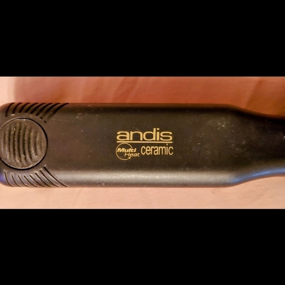 ANDIS HAIR CERAMIC FLAT IRON - Picture 5 of 7